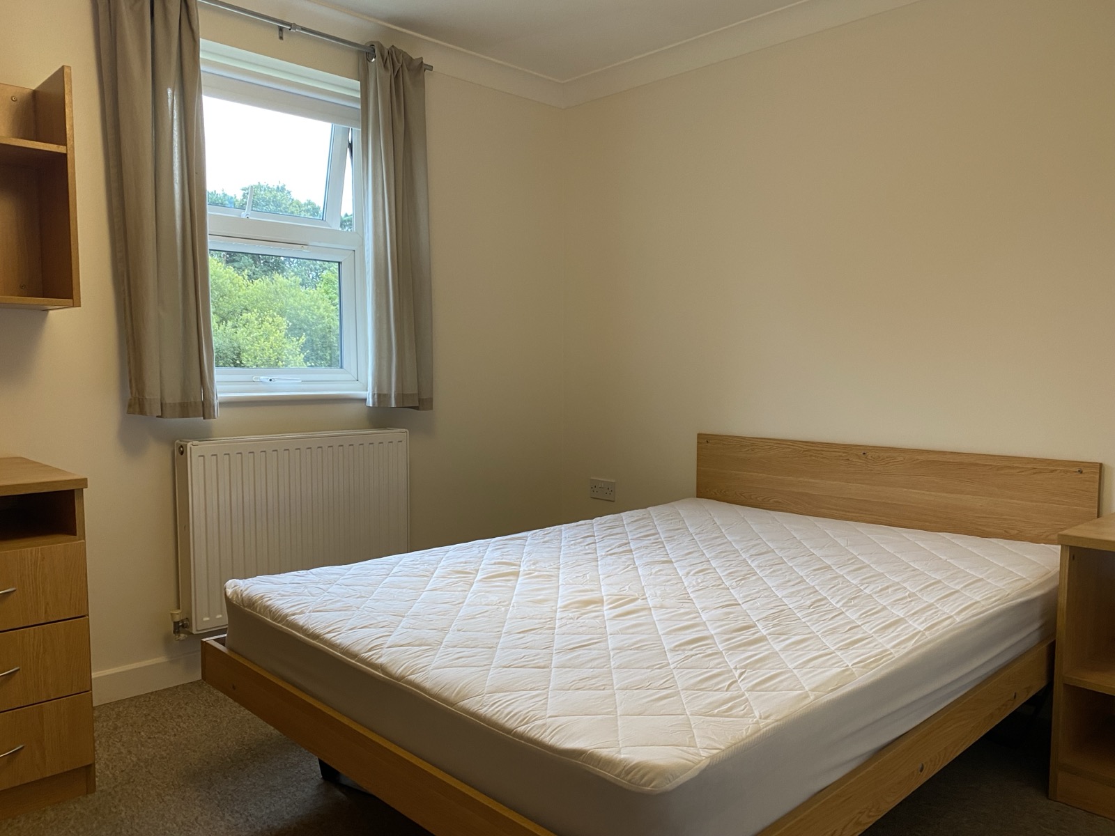 Bedroom, Flat 6 Conel Court