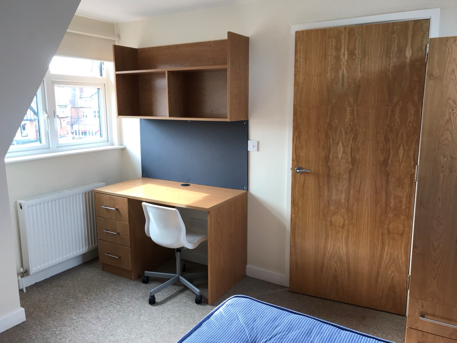 Bedroom study space, Flat 7 Richmond Court