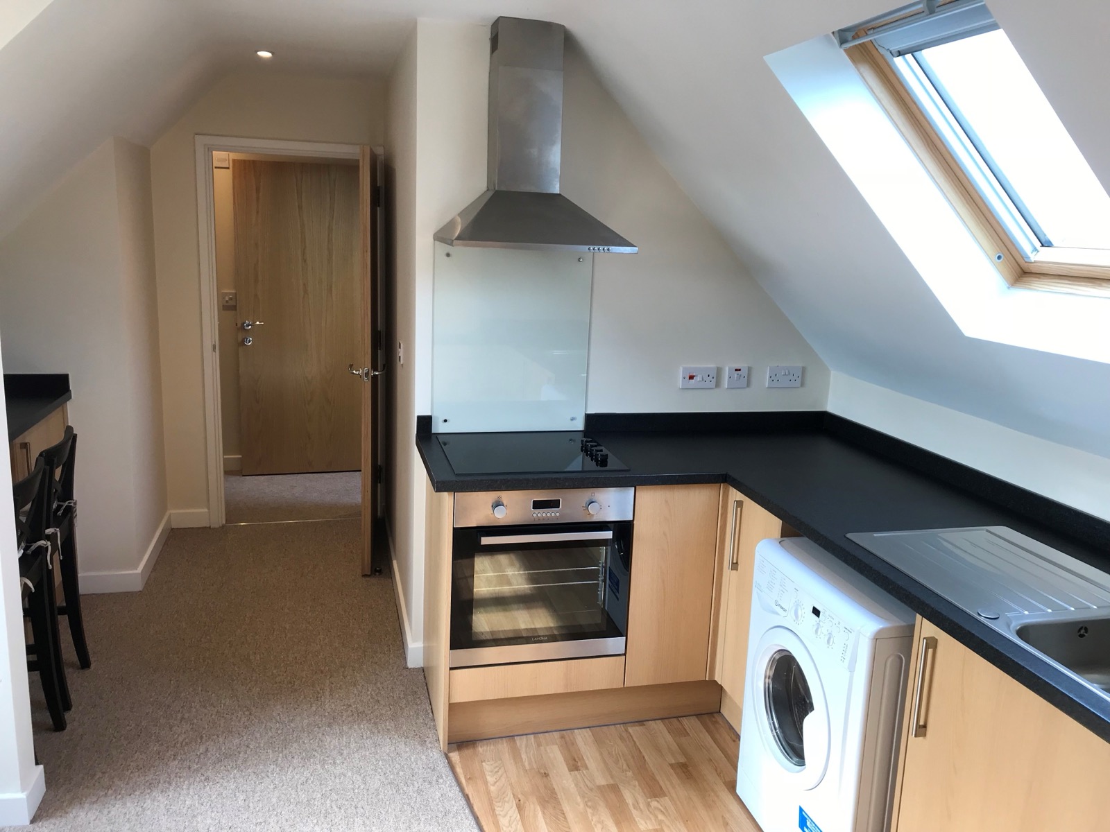 Kitchen cooking area, Flat 7 Richmond Court